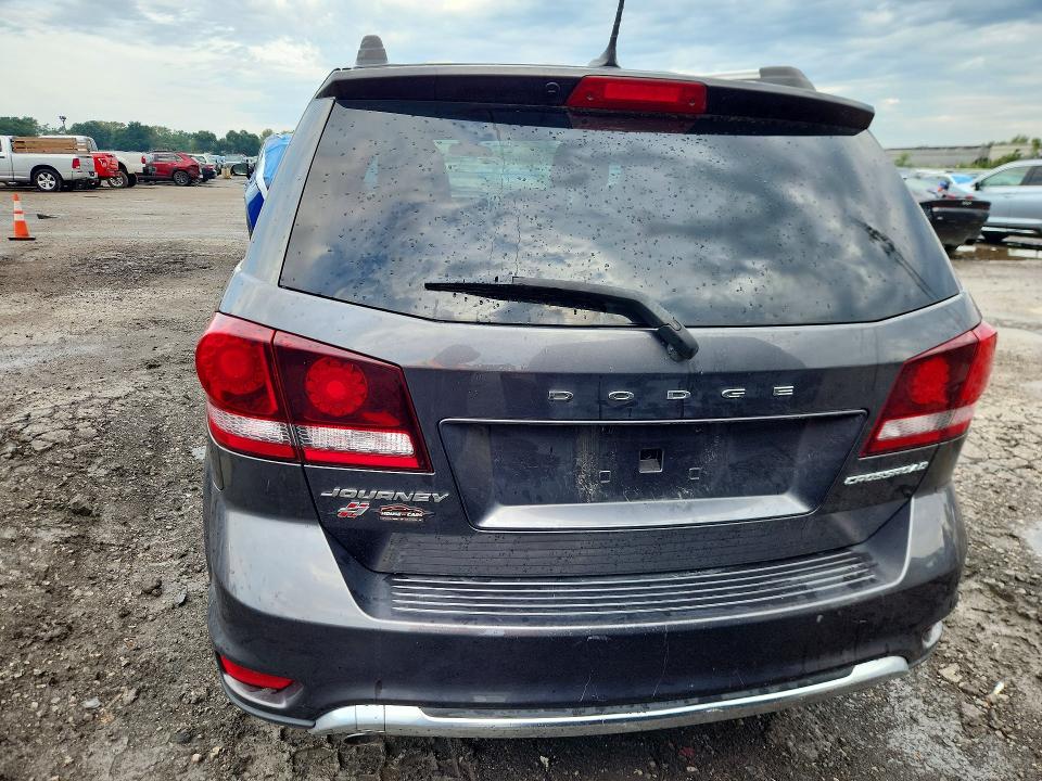 Снимка 6 от търг – 2018 DODGE JOURNEY с VIN 3C4PDDGGXJT371152