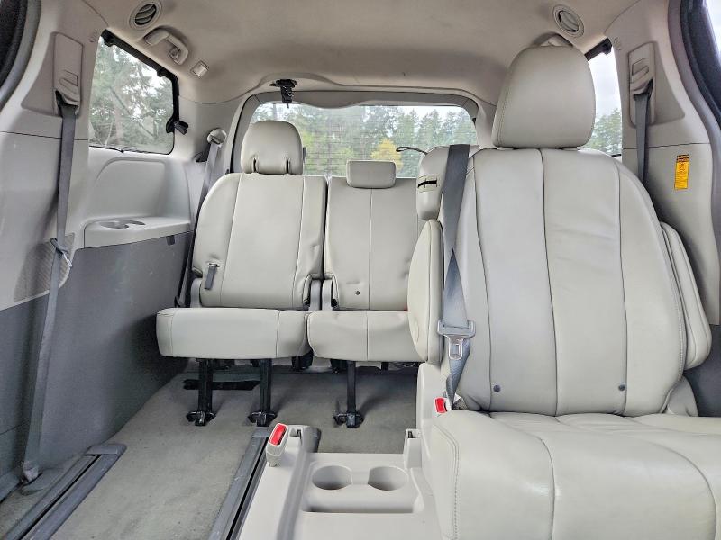 Photo 10 from auction – 2014 TOYOTA SIENNA with VIN 5TDYK3DC1ES518075