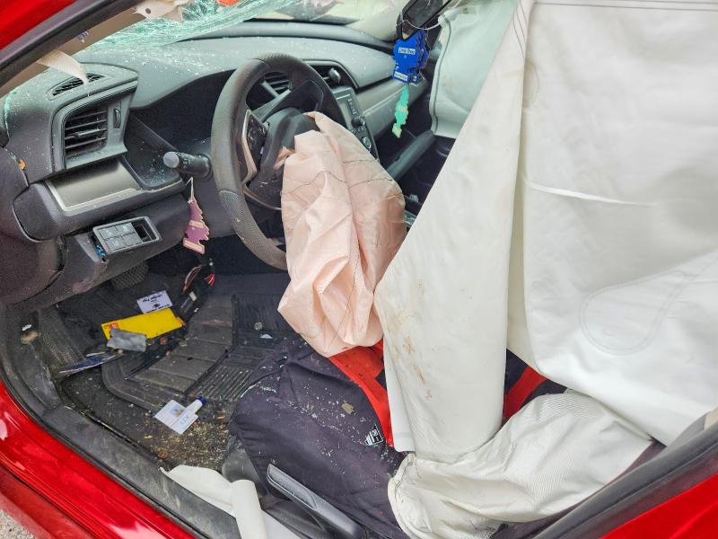 Photo 8 from auction – 2019 HONDA CIVIC with VIN 2HGFC2F61KH606058