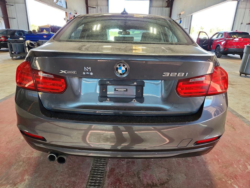 صورة رقم 6 من المزاد - 2015 BMW 328 مع VIN WBA3B5C55FF963295