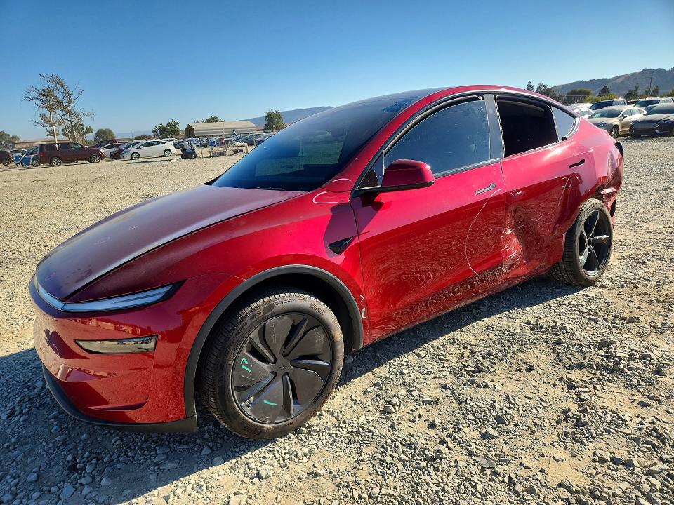 Снимка 1 от търг – 2026 TESLA MODEL Y с VIN 7SAYGDEE6TF559796
