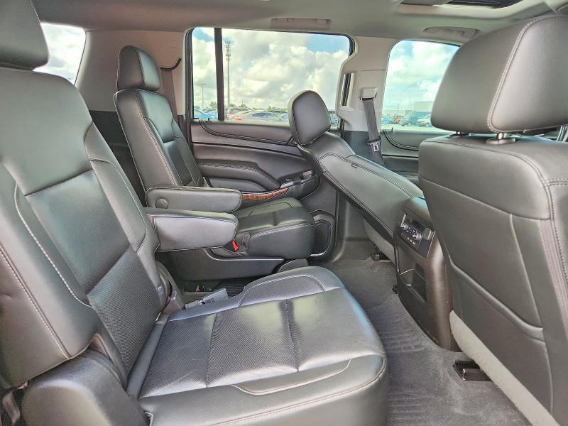 Photo 11 from auction – 2019 CHEVROLET SUBURBAN with VIN 1GNSKJKC1KR259263