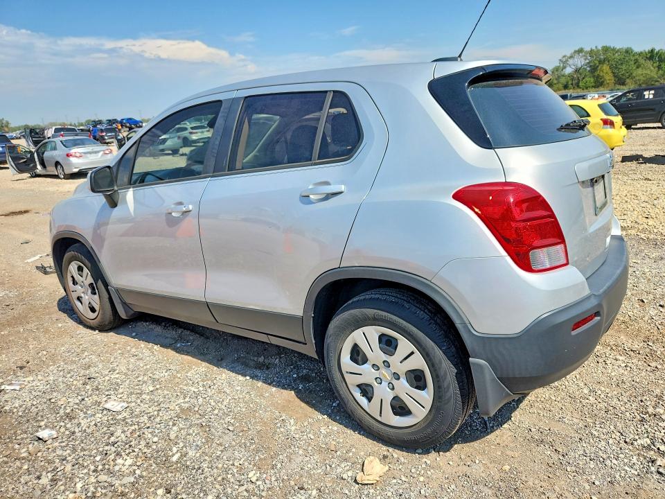 Снимка 2 от търг – 2015 CHEVROLET TRAX с VIN 3GNCJKSB4FL225366