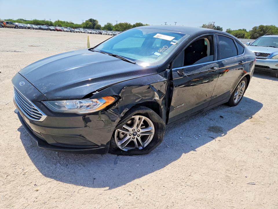FORD FUSION 2018 with VIN 3FA6P0LU5JR274435 - Photo from auction