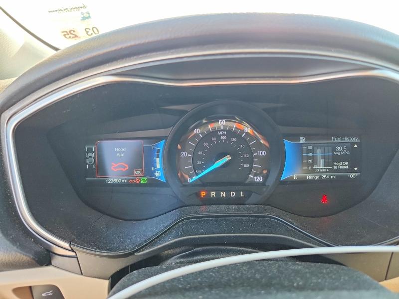 Zdjęcie 9 z aukcji – 2019 FORD FUSION z VIN 3FA6P0LU8KR207748