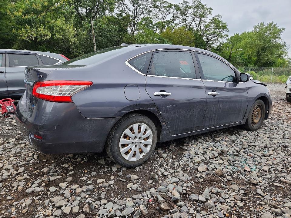 Photo 3 from auction – 2013 NISSAN SENTRA with VIN 3N1AB7AP2DL659731