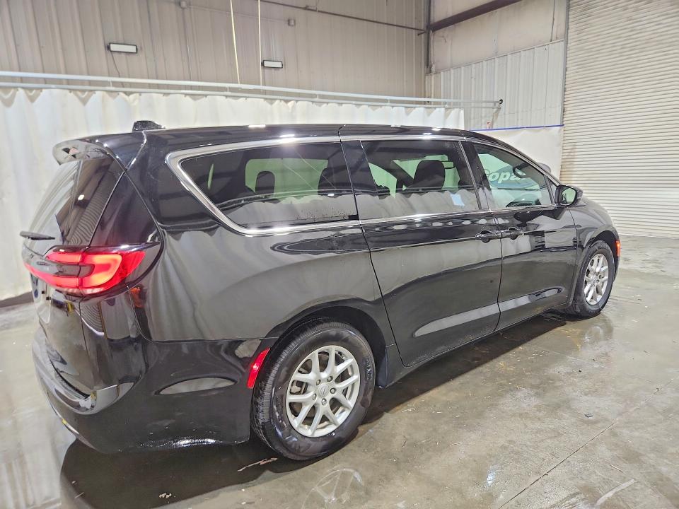 Foto 3 de la subasta – 2025 CHRYSLER PACIFICA con VIN 2C4RC1BG5SR600391