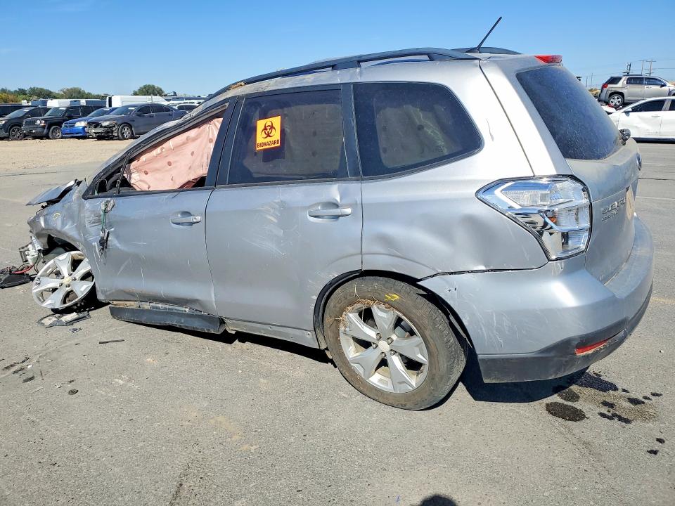 Фото 2 с аукциона – 2014 SUBARU FORESTER с VIN JF2SJAEC2EH559803