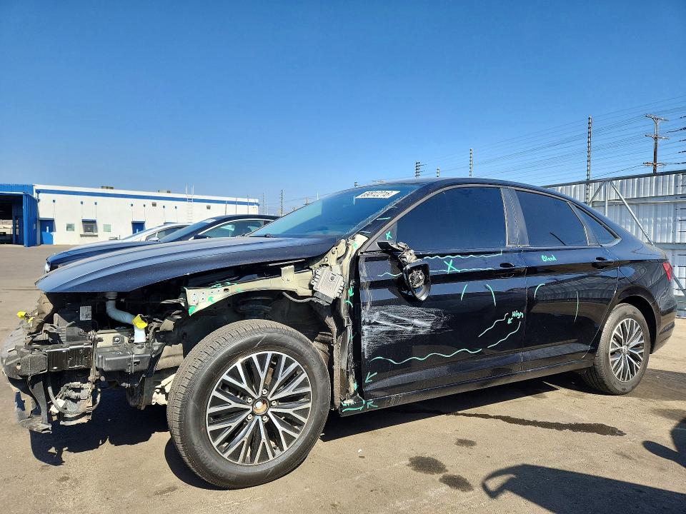 VOLKSWAGEN JETTA 2021 с VIN 3VWC57BU8MM004157 - Снимка от търг