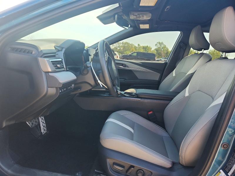 Zdjęcie 7 z aukcji – 2026 TOYOTA CAMRY z VIN 4T1DBADKXTU049860