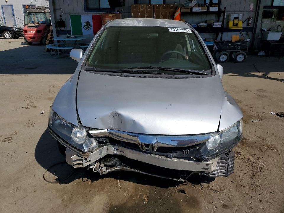 Снимка 5 от търг – 2011 HONDA CIVIC с VIN 2HGFA1F62BH549661