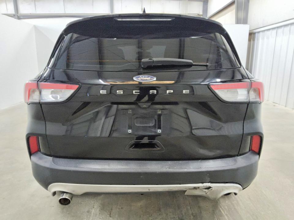 Photo 6 from auction – 2022 FORD ESCAPE with VIN 1FMCU0F68NUA36642