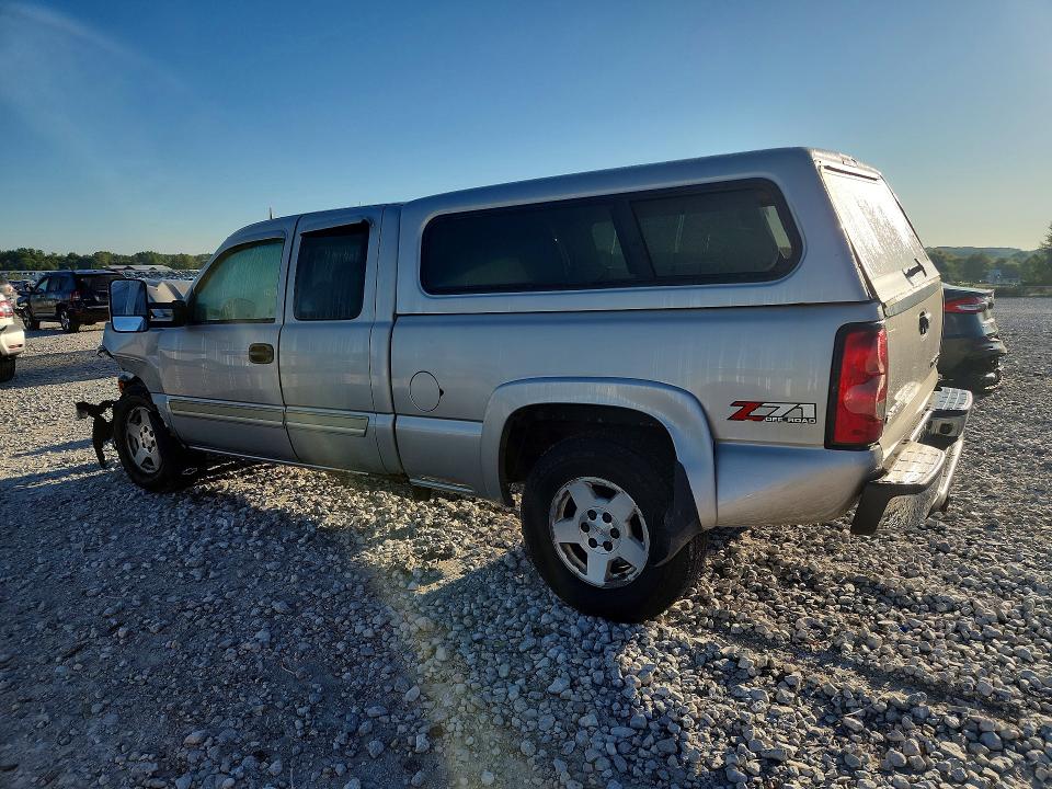 Снимка 2 от търг – 2004 CHEVROLET SILVERADO с VIN 1GCEK19TX4E149219