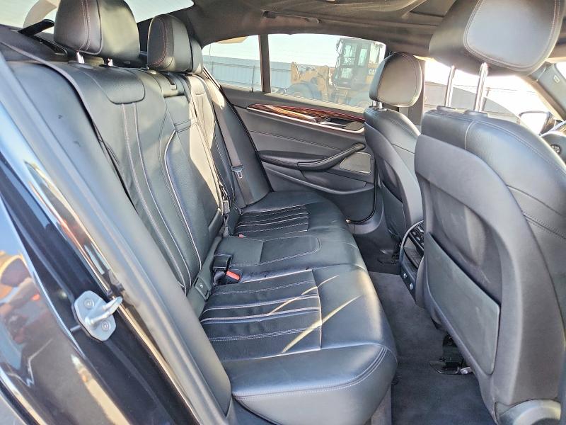 Photo 10 from auction – 2018 BMW 540 with VIN WBAJE5C55JWA96216
