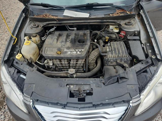 Снимка 11 от търг – 2012 CHRYSLER 200 с VIN 1C3CCBAB4CN138930