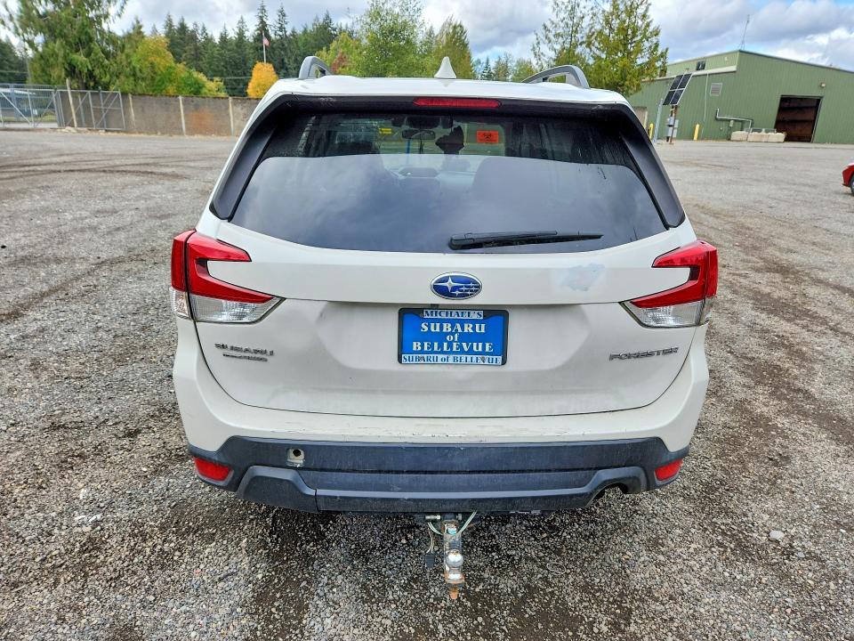 Photo 6 from auction – 2020 SUBARU FORESTER with VIN JF2SKAJC7LH514887