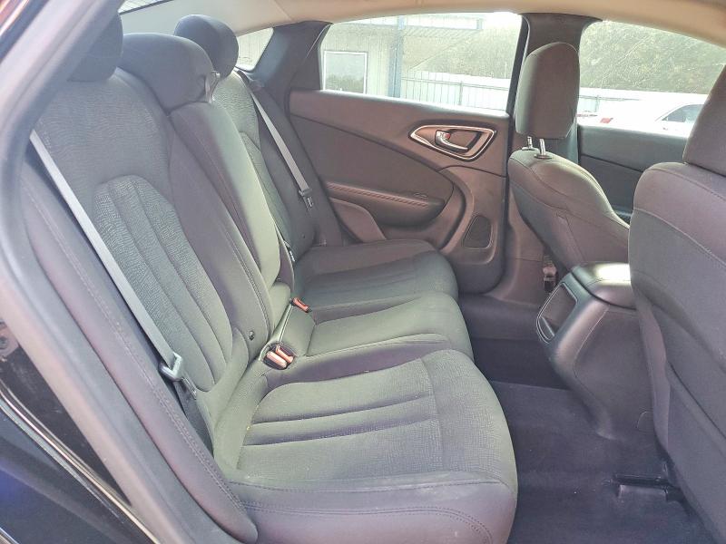 صورة رقم 10 من المزاد - 2016 CHRYSLER 200 مع VIN 1C3CCCAB7GN165437