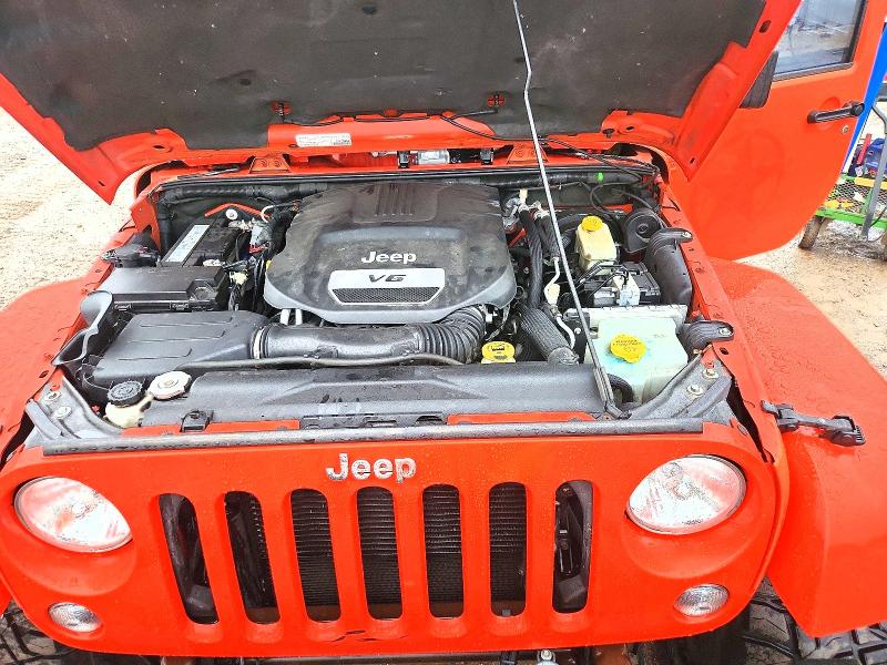 Снимка 12 от търг – 2015 JEEP WRANGLER UNLIMITED с VIN 1C4BJWEG7FL700197