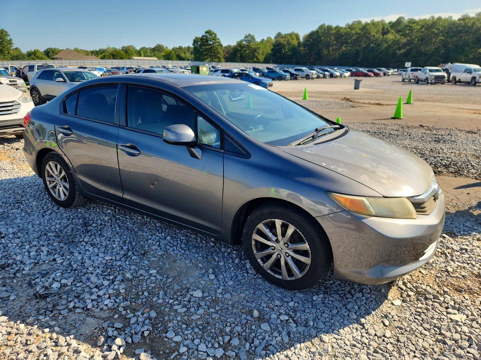 Photo 4 from auction – 2012 HONDA CIVIC with VIN 19XFB2F98CE310060
