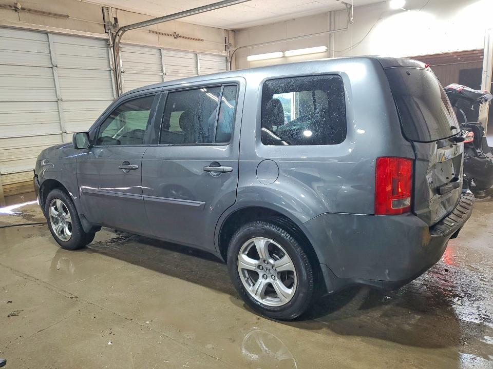 Photo 2 from auction – 2013 HONDA PILOT with VIN 5FNYF3H40DB006060