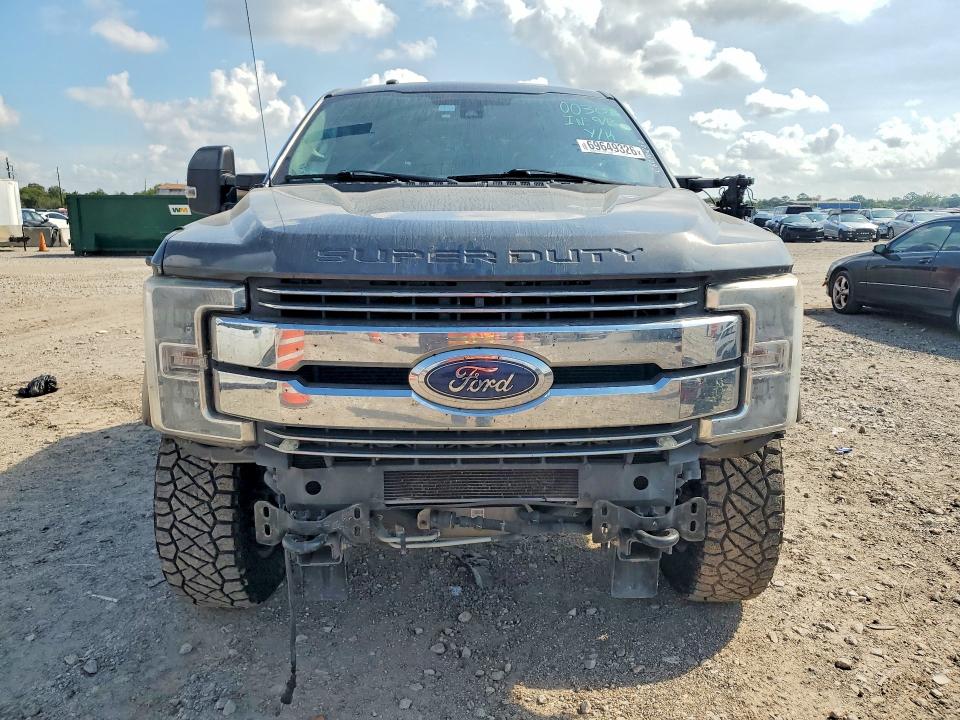Photo 5 from auction – 2017 FORD F250 with VIN 1FT7W2BTXHED07352