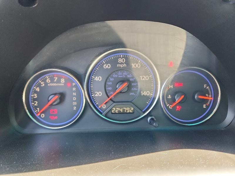 Photo 9 from auction – 2004 HONDA CIVIC with VIN 2HGES16614H615046