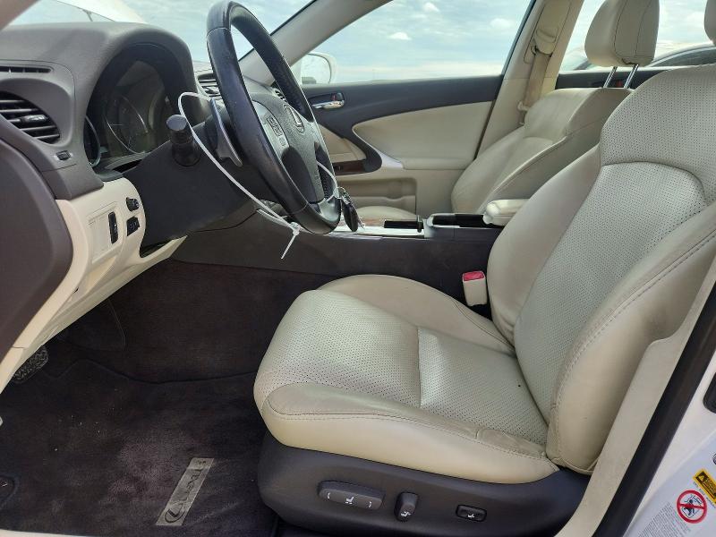 Photo 7 from auction – 2012 LEXUS IS 250 with VIN JTHBF5C24C5165220