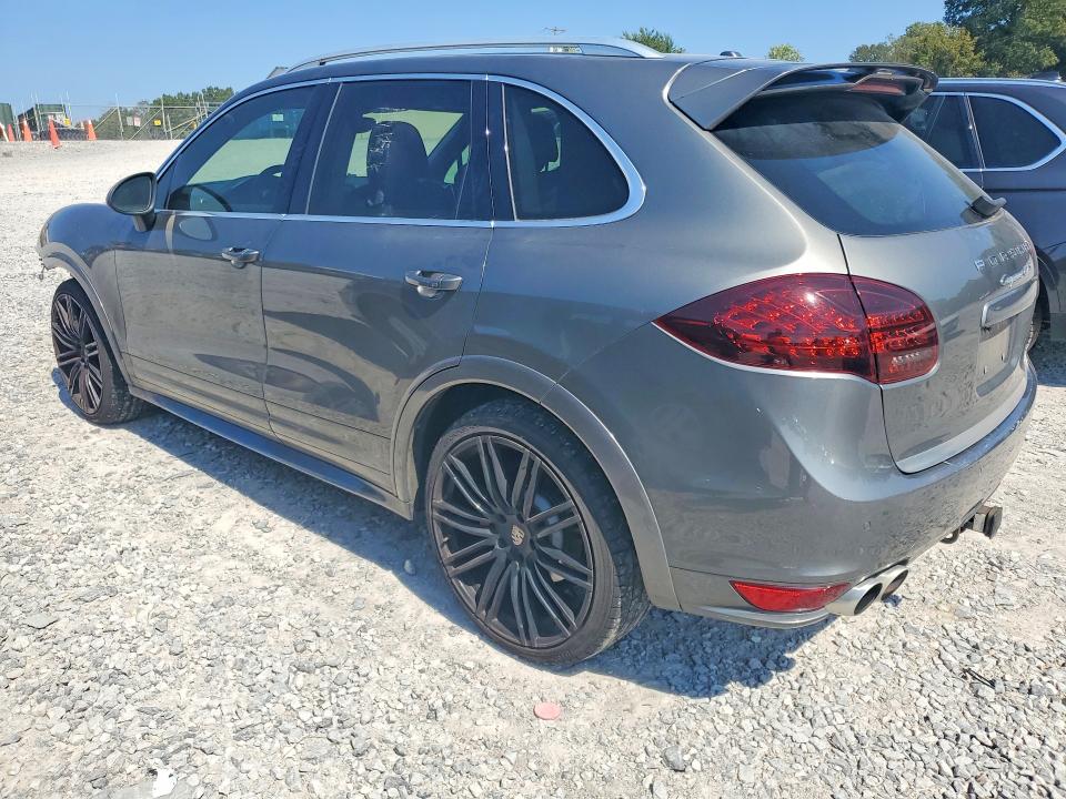 Снимка 2 от търг – 2014 PORSCHE CAYENNE с VIN WP1AD2A28ELA74694