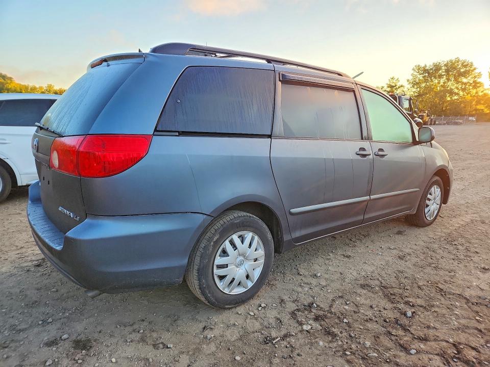 Photo 3 from auction – 2007 TOYOTA SIENNA with VIN 5TDZK23C47S097388