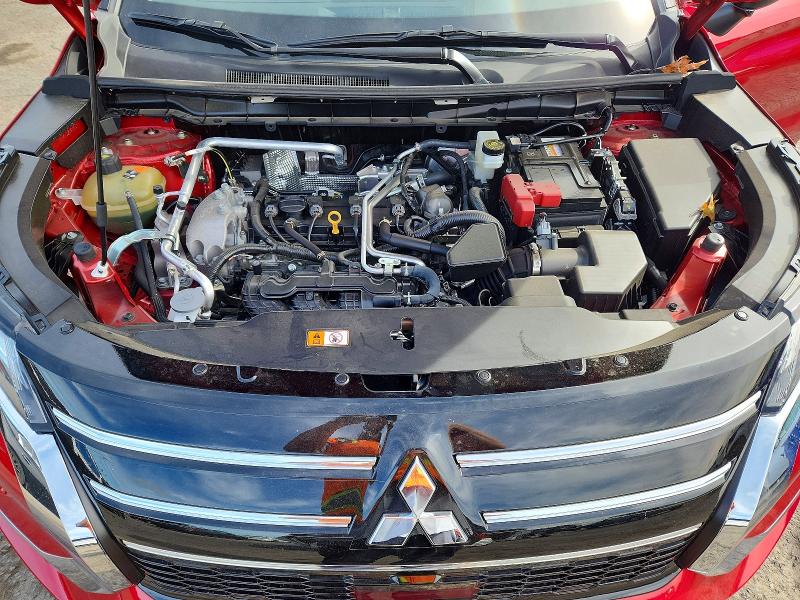 Снимка 11 от търг – 2025 MITSUBISHI OUTLANDER с VIN JA4J3VA88SZ049551