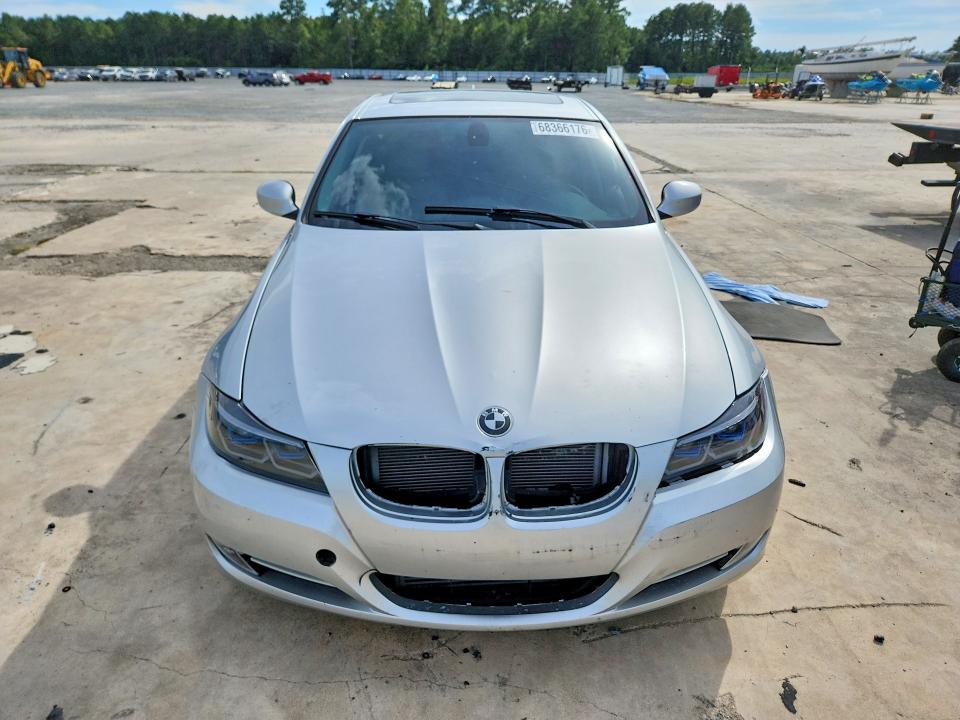 صورة رقم 5 من المزاد - 2011 BMW 335 مع VIN WBAPL5G55BNN23747
