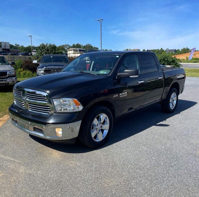 RAM 1500 2018 with VIN 1C6RR7LT7JS268195 - Photo from auction