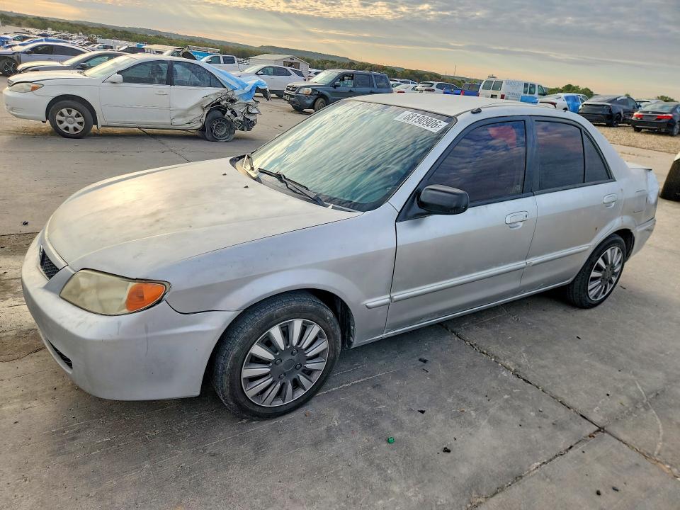 MAZDA PROTEGE 2001 with VIN JM1BJ225810430743 - Photo from auction