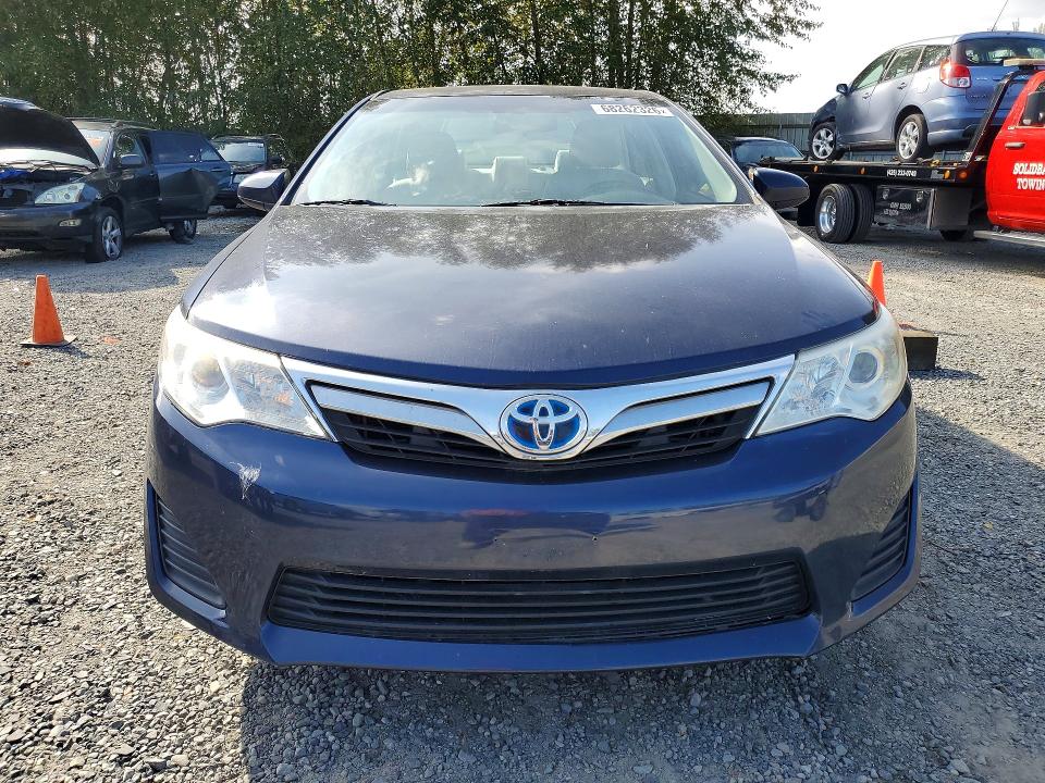 Photo 5 from auction – 2014 TOYOTA CAMRY HYBRID with VIN 4T1BD1FK6EU113992