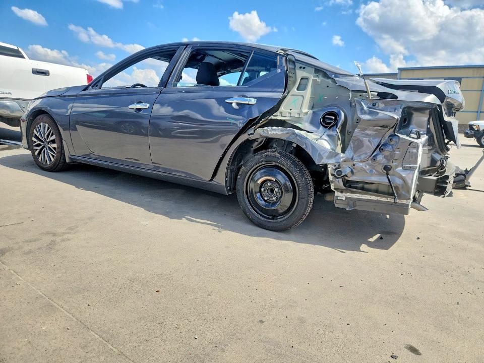 Photo 2 from auction – 2025 NISSAN ALTIMA with VIN 1N4BL4DV4SN429893