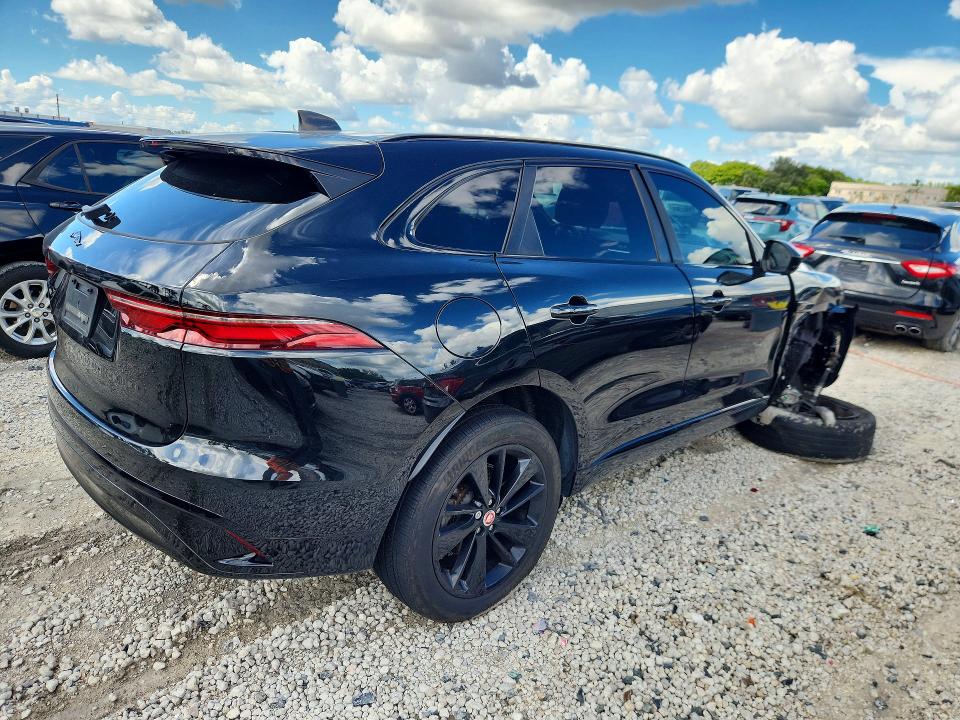 صورة رقم 3 من المزاد - 2022 JAGUAR F-PACE مع VIN SADCJ2EX1NA702006