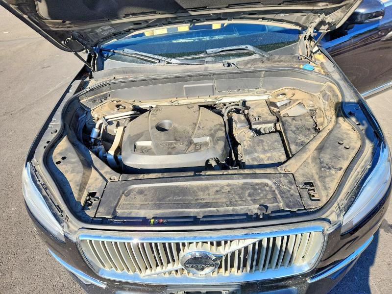 Photo 11 from auction – 2016 VOLVO XC90 with VIN YV4A22PL8G1000999