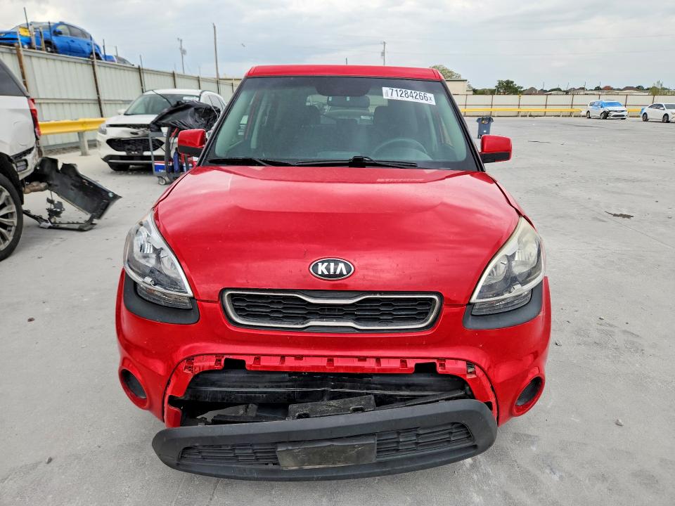 Снимка 5 от търг – 2013 KIA SOUL с VIN KNDJT2A50D7633788