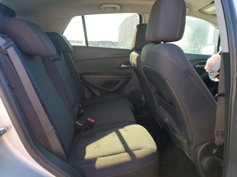 Photo 11 from auction – 2019 CHEVROLET TRAX with VIN 3GNCJKSB9KL371742