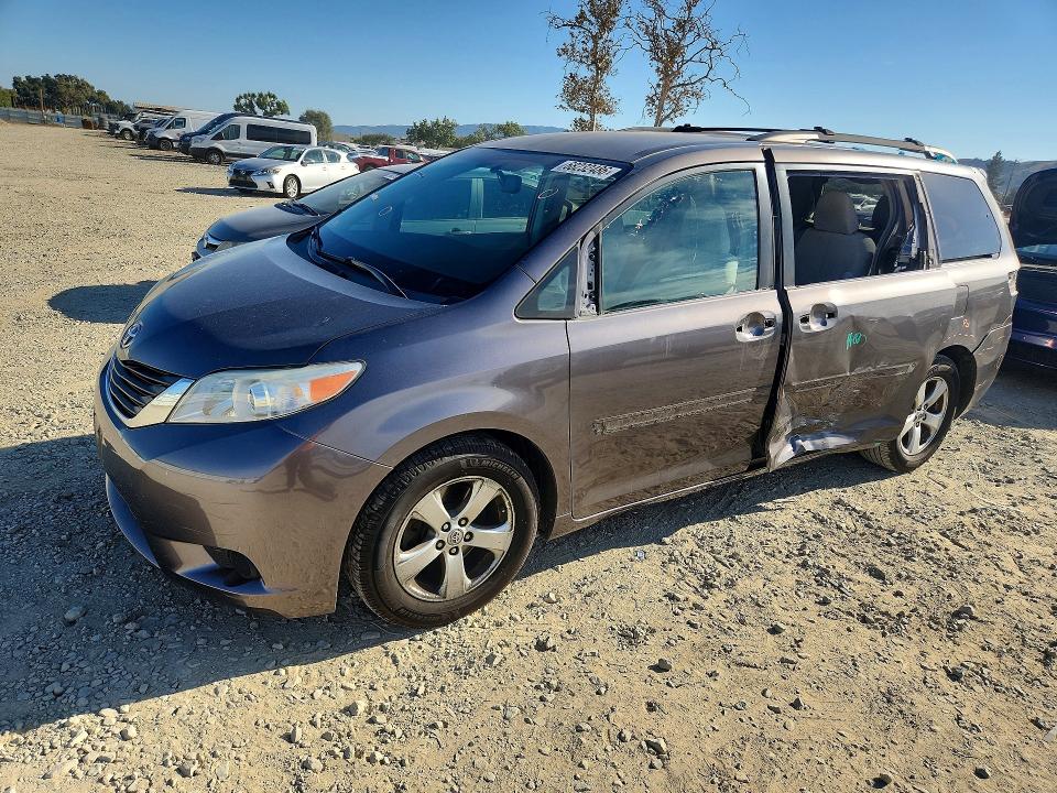 TOYOTA SIENNA 2011 with VIN 5TDKK3DC5BS160240 - Photo from auction