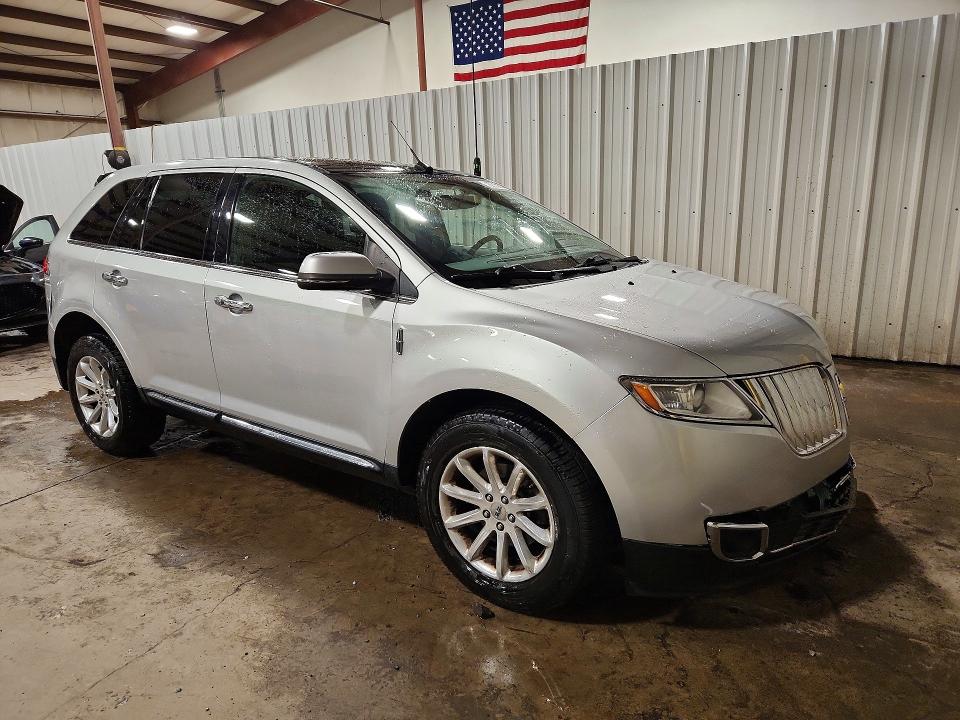 Photo 4 from auction – 2014 LINCOLN MKX with VIN 2LMDJ8JK6EBL07708