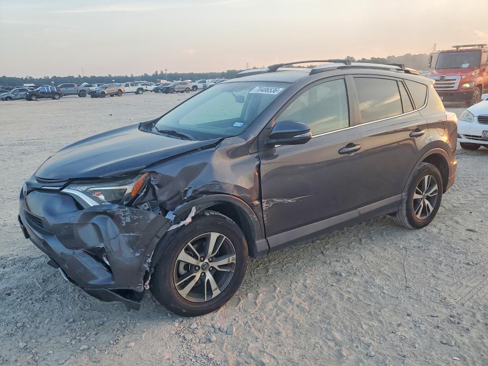 Photo 1 from auction – 2016 TOYOTA RAV4 with VIN 2T3WFREVXGW256105