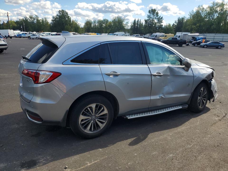 Снимка 3 от търг – 2017 ACURA RDX с VIN 5J8TB4H71HL037585