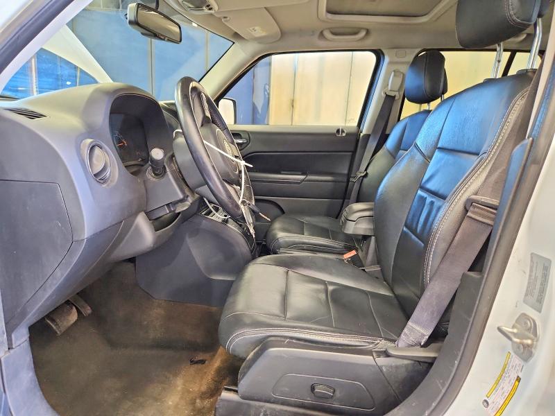 Photo 7 from auction – 2017 JEEP PATRIOT with VIN 1C4NJRFB1HD206352