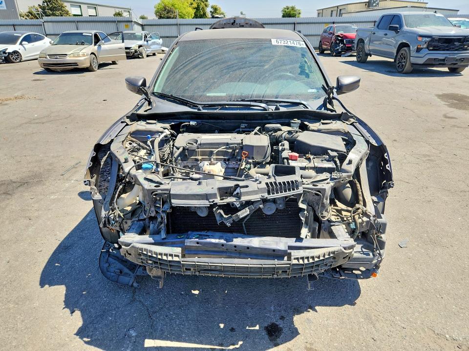 Photo 5 from auction – 2014 HONDA ACCORD with VIN 1HGCR2F31EA138682