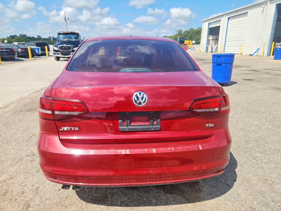 Zdjęcie 6 z aukcji – 2017 VOLKSWAGEN JETTA z VIN 3VW2B7AJ1HM247410