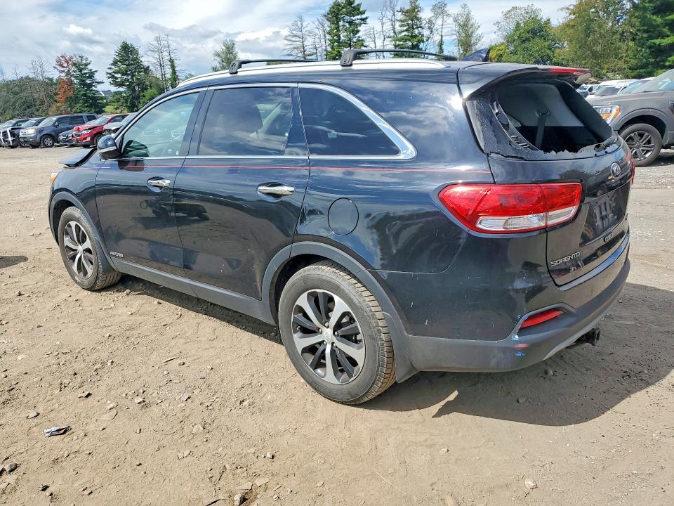 صورة رقم 2 من المزاد - 2017 KIA SORENTO مع VIN 5XYPHDA55HG200886