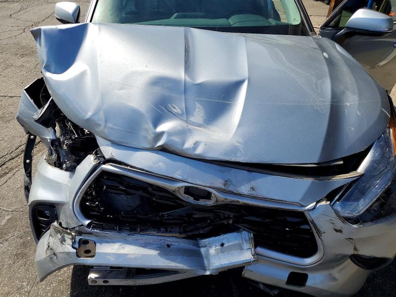 Photo 11 from auction – 2021 TOYOTA HIGHLANDER with VIN 5TDBBRCH9MS516790