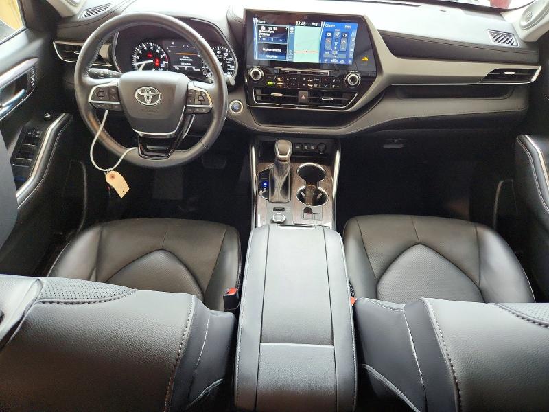 Photo 8 from auction – 2021 TOYOTA HIGHLANDER with VIN 5TDDZRBH0MS150501