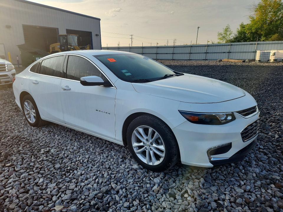 Photo 4 from auction – 2017 CHEVROLET MALIBU with VIN 1G1ZE5ST6HF151049